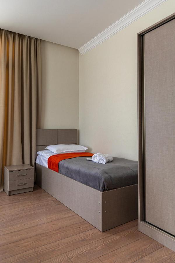 Cliff House Hotel Kazbegi Exterior foto